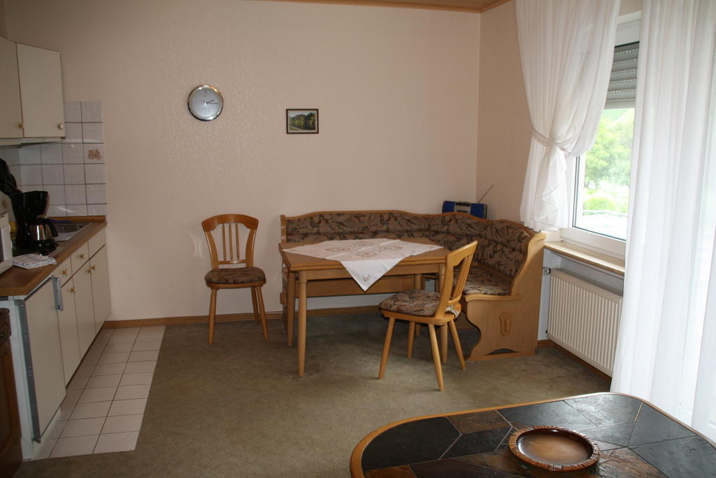 Haus Klosterblick Kröv Chambre photo