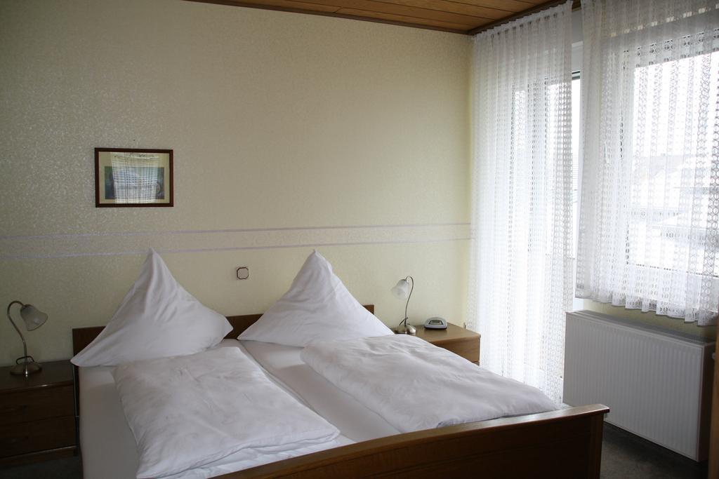 Haus Klosterblick Kröv Chambre photo